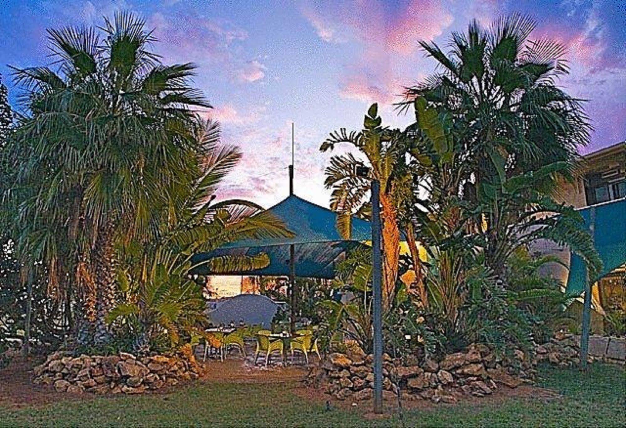 Sea Breeze Resort Exmouth Exterior photo